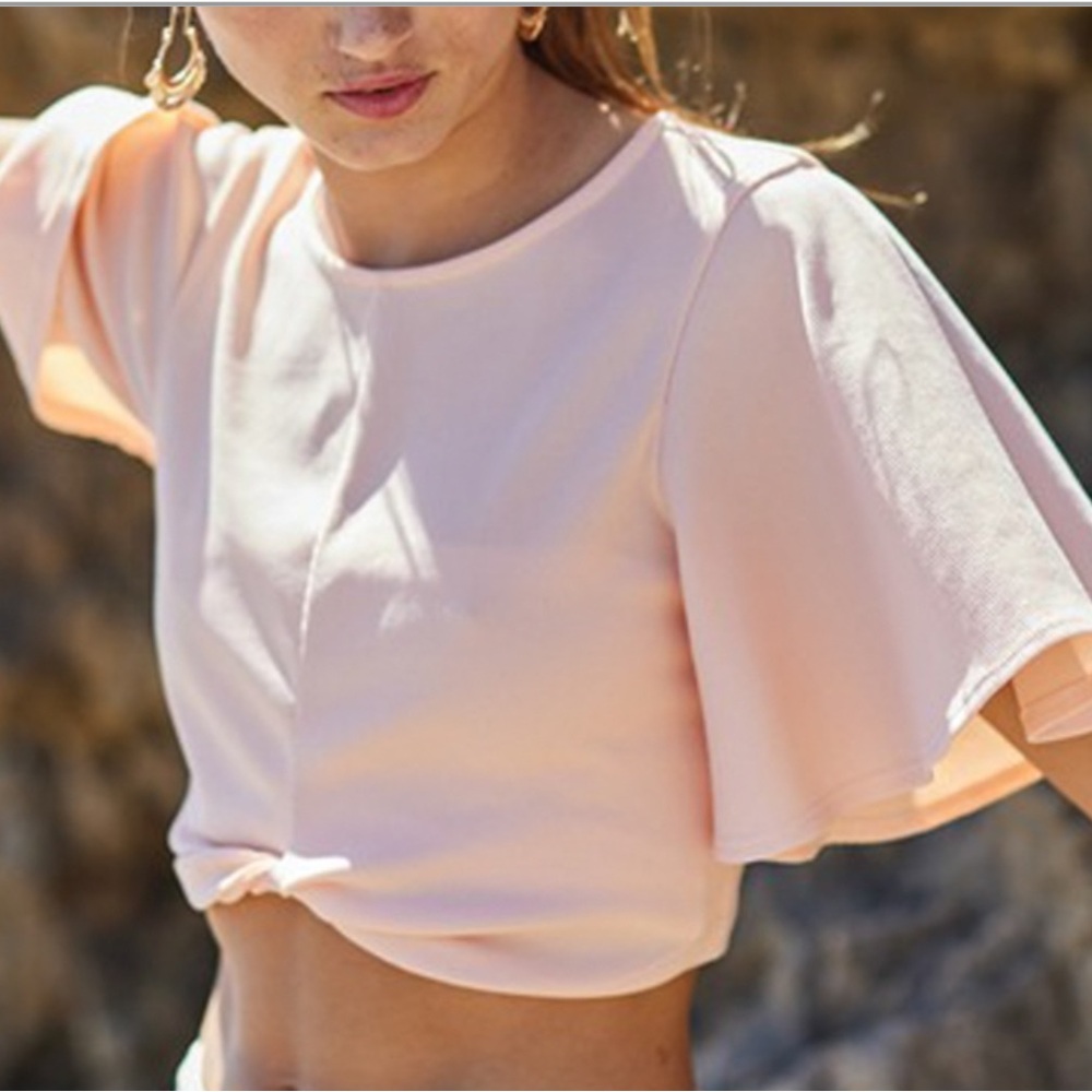 Peaches & Passions Pleated Sleeve Hidden Tie Crop Top